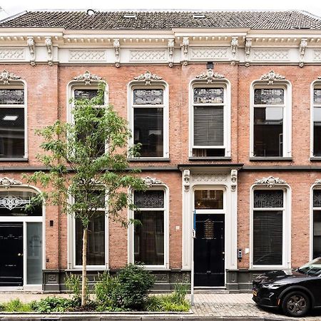 Stadsvilla Tilburg 3 luxe kamers met tuin Anna Paulowna Buitenkant foto