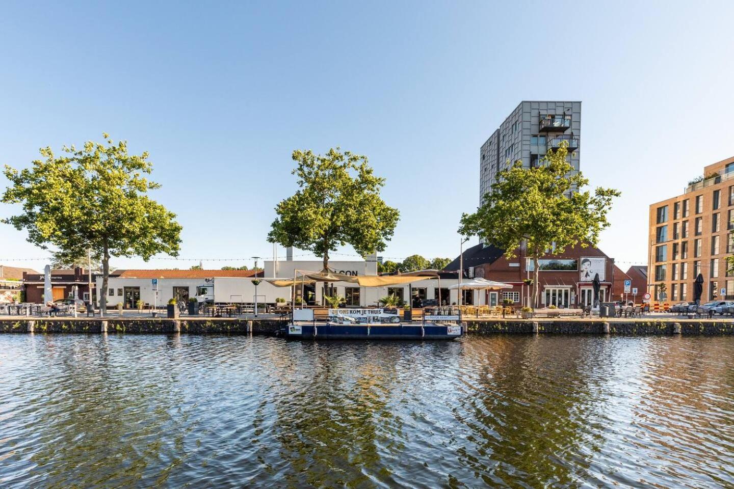 Stadsvilla Tilburg 3 luxe kamers met tuin Anna Paulowna Buitenkant foto
