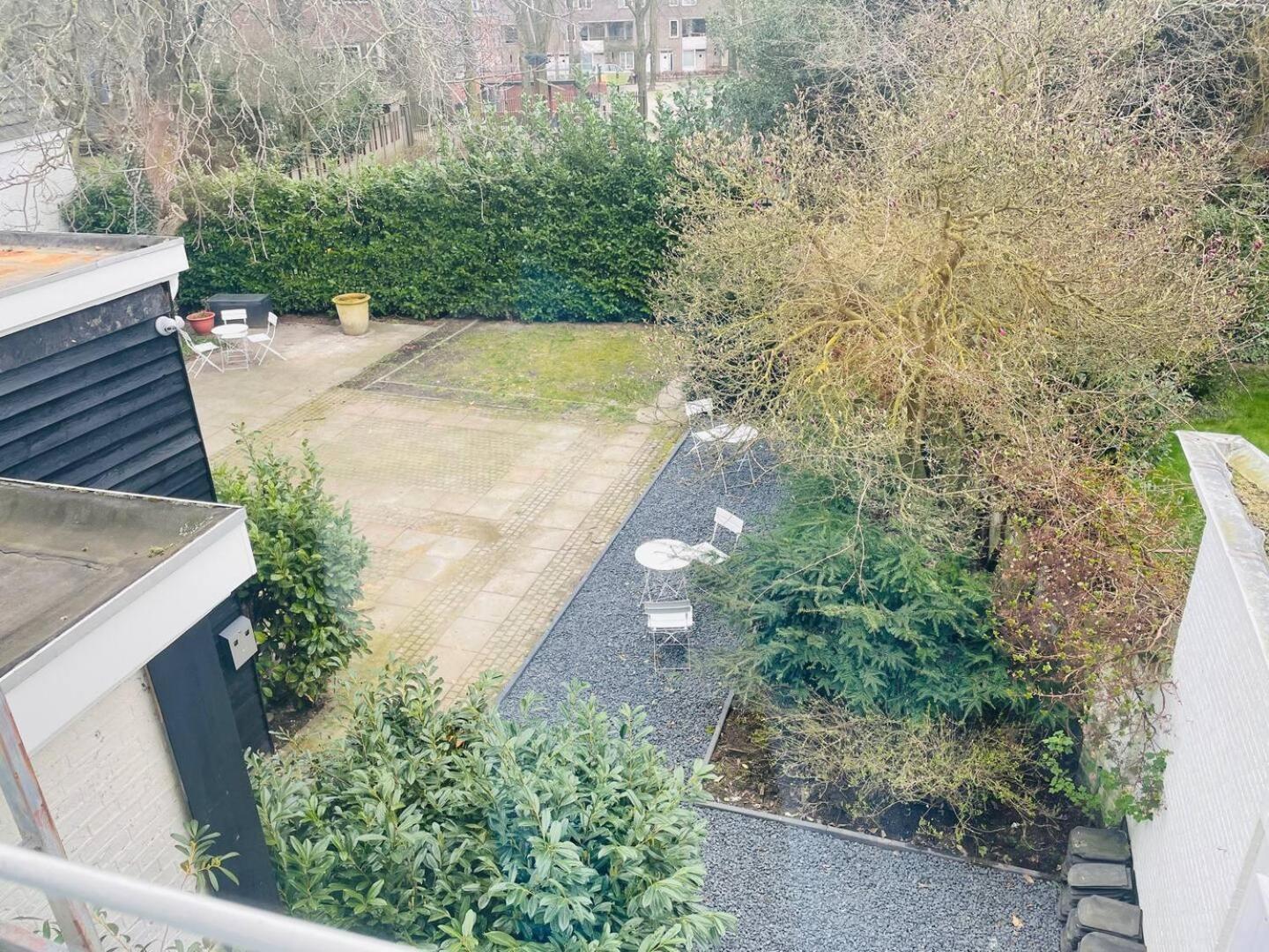 Stadsvilla Tilburg 3 luxe kamers met tuin Anna Paulowna Buitenkant foto
