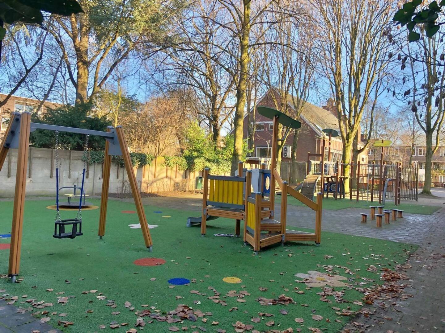 Stadsvilla Tilburg 3 luxe kamers met tuin Anna Paulowna Buitenkant foto